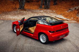 Alfa Romeo S.Z. 1989 года 